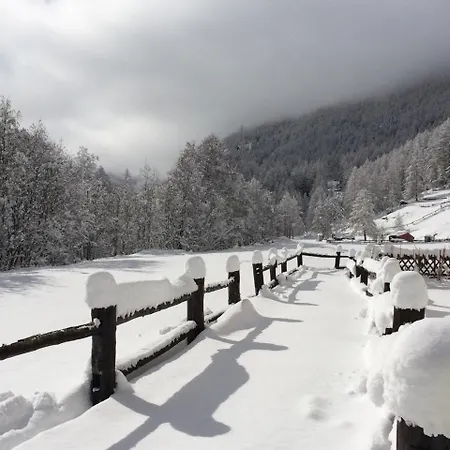 Haus Granit Grund Bed & Breakfast 2*