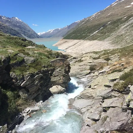 Haus Granit Grund Panzió Saas-Grund