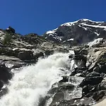 Haus Granit Grund Bed & Breakfast Saas-Grund